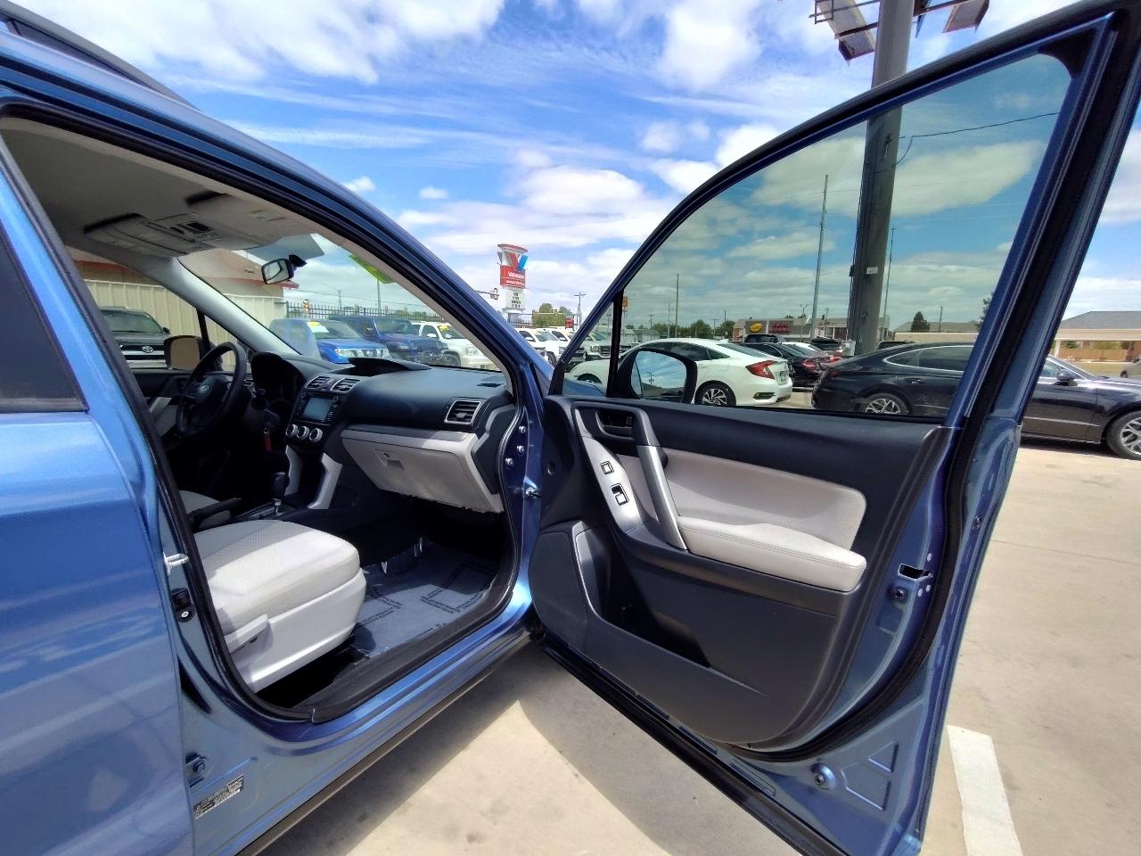 Subaru Forester  2016