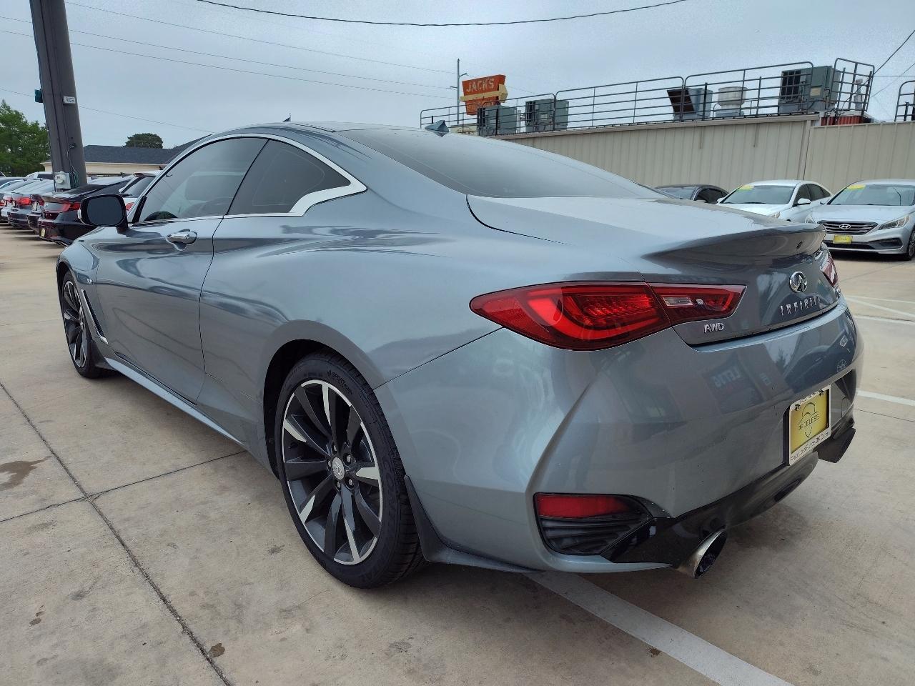 Infiniti Q60 Premium 2D Coupe AWD 3.0t 2017