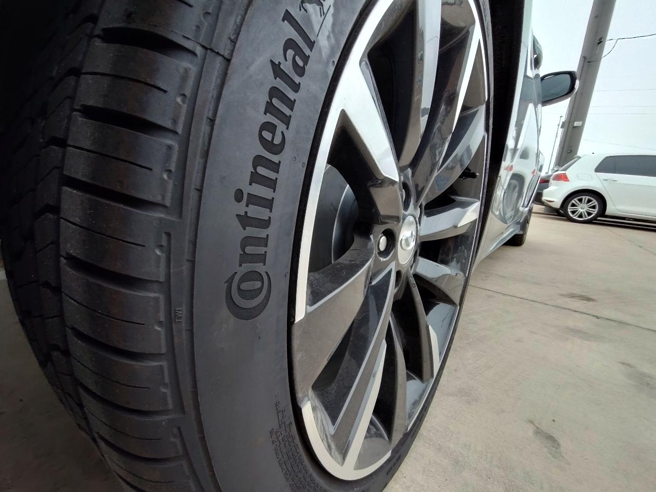 Infiniti Q60 Premium 2D Coupe AWD 3.0t 2017