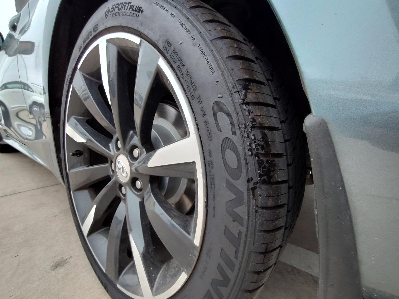 Infiniti Q60 Premium 2D Coupe AWD 3.0t 2017