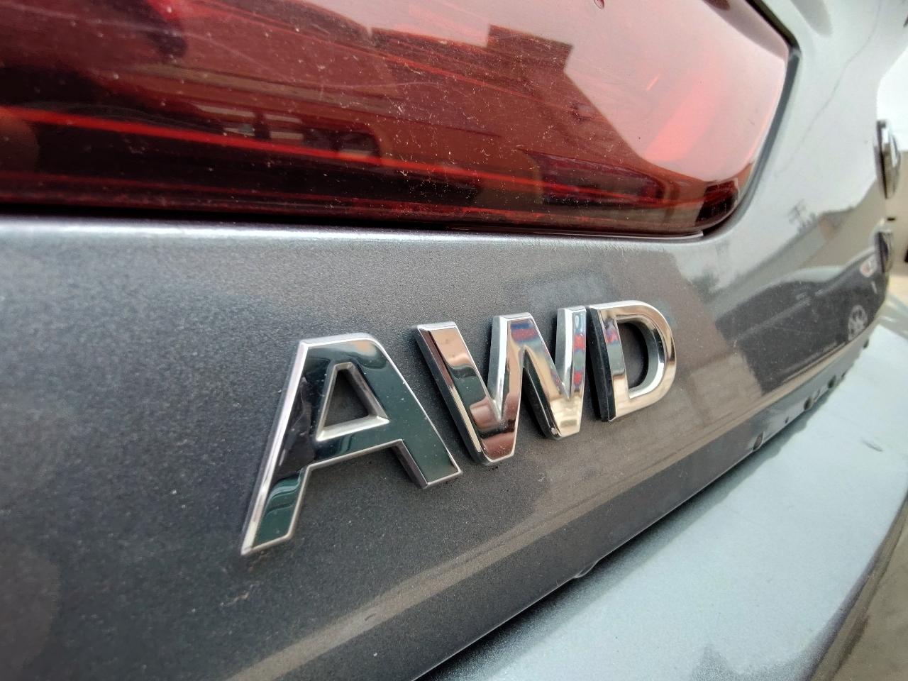 Infiniti Q60 Premium 2D Coupe AWD 3.0t 2017