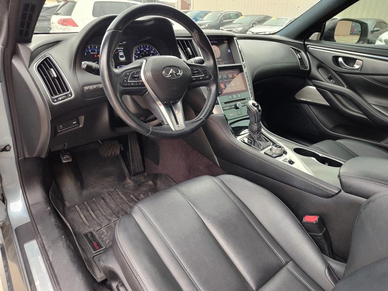 Infiniti Q60 Premium 2D Coupe AWD 3.0t 2017