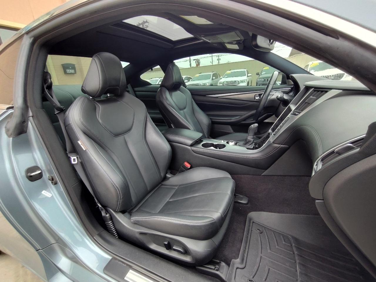 Infiniti Q60 Premium 2D Coupe AWD 3.0t 2017