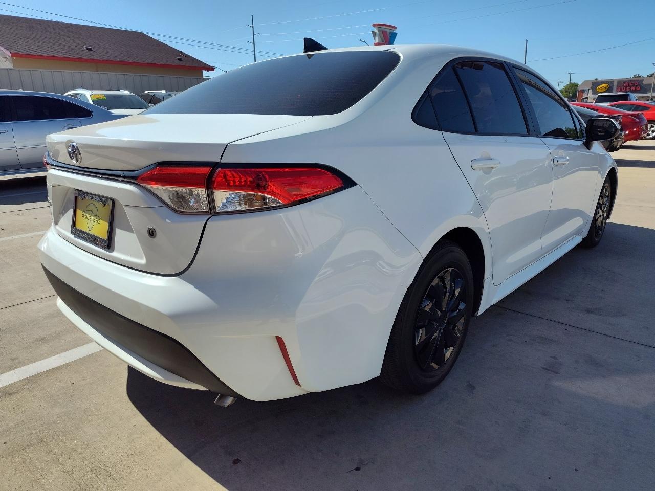 Toyota Corolla LE 4D Sedan 2022