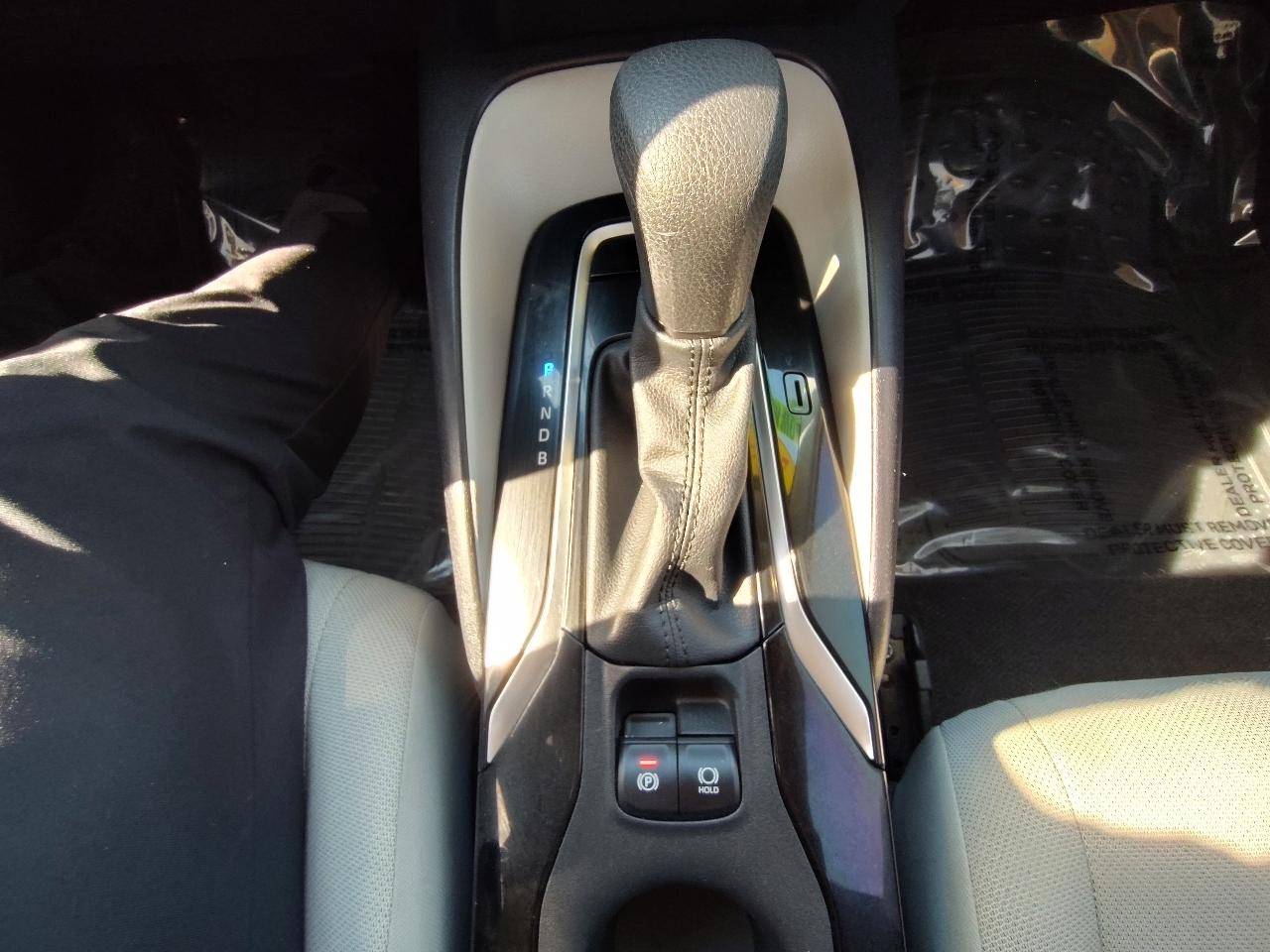 Toyota Corolla LE 4D Sedan 2022