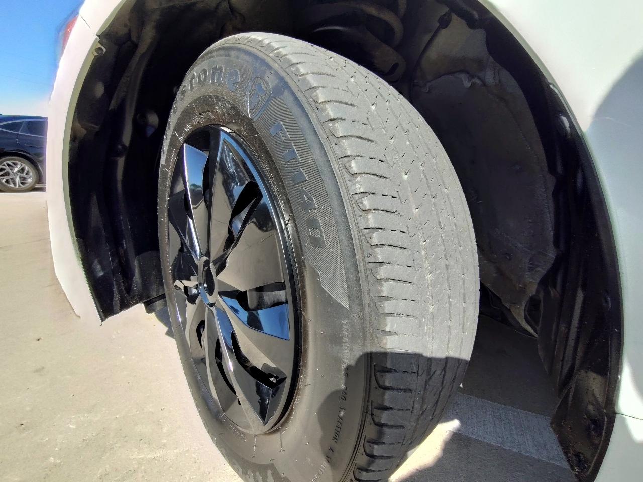 Toyota Corolla LE 4D Sedan 2022