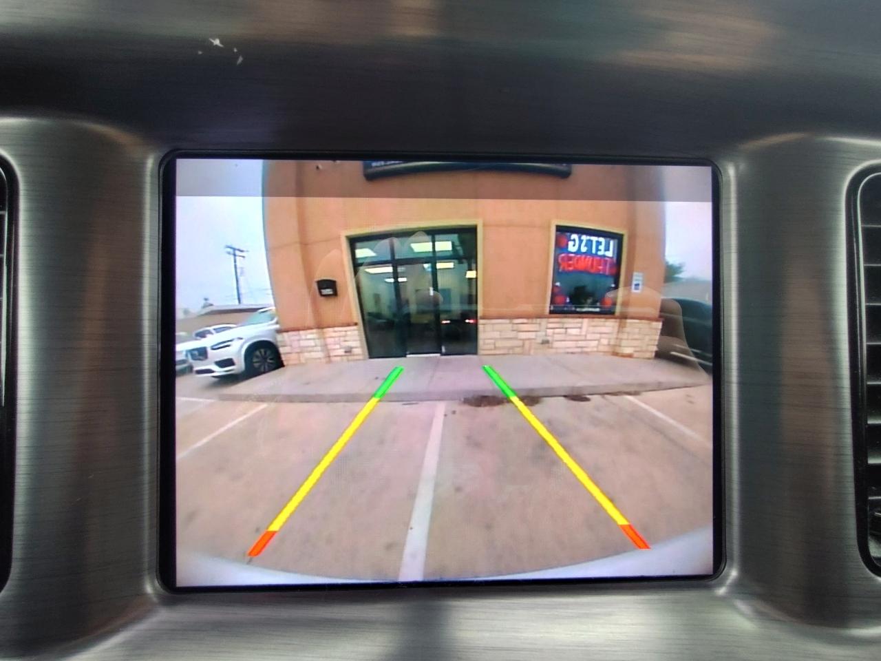 Dodge Charger SXT Plus 2017