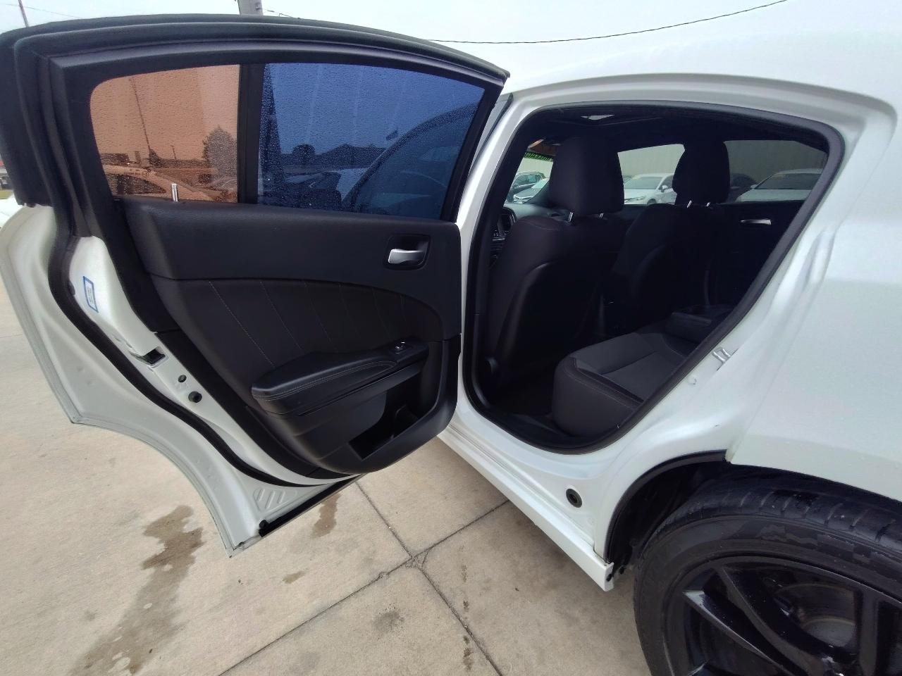 Dodge Charger SXT Plus 2017