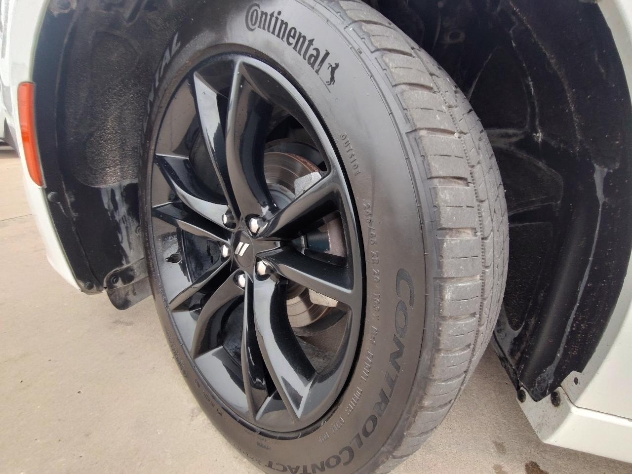 Dodge Charger SXT Plus 2017