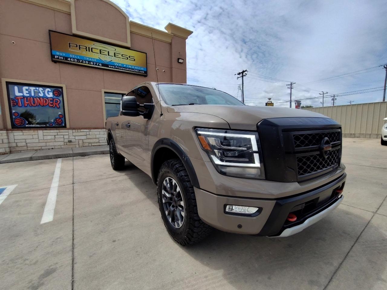 Nissan Titan PRO-4X Crew Cab 4WD 2021