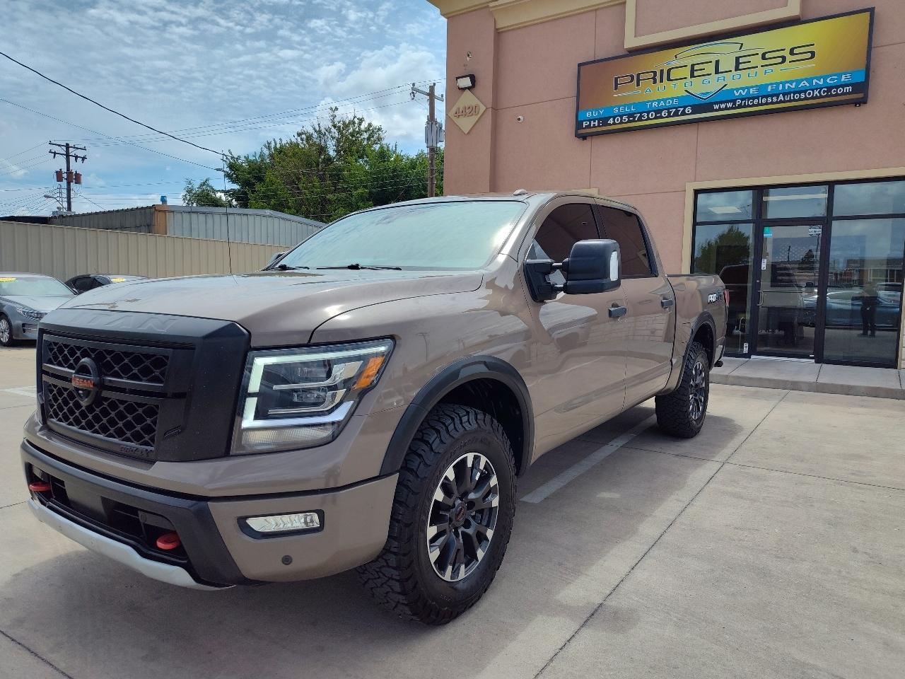 Nissan Titan PRO-4X Crew Cab 4WD 2021