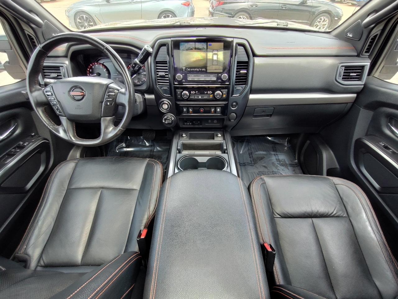 Nissan Titan PRO-4X Crew Cab 4WD 2021