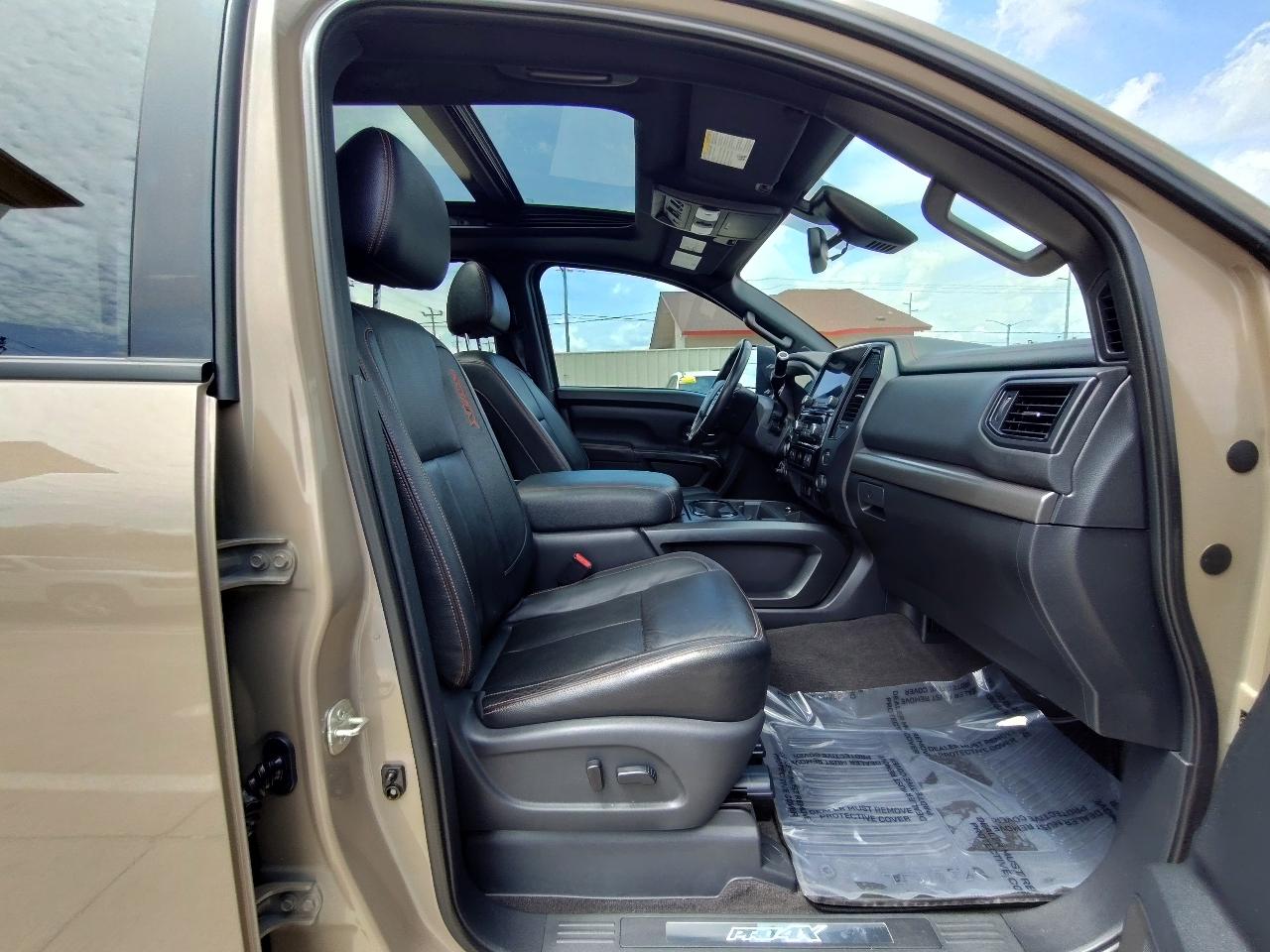 Nissan Titan PRO-4X Crew Cab 4WD 2021