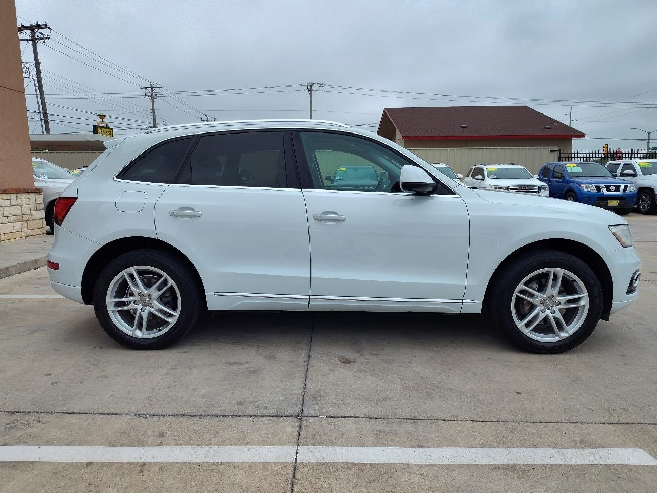 Audi Q5 2.0T Premium Plus quattro 2015