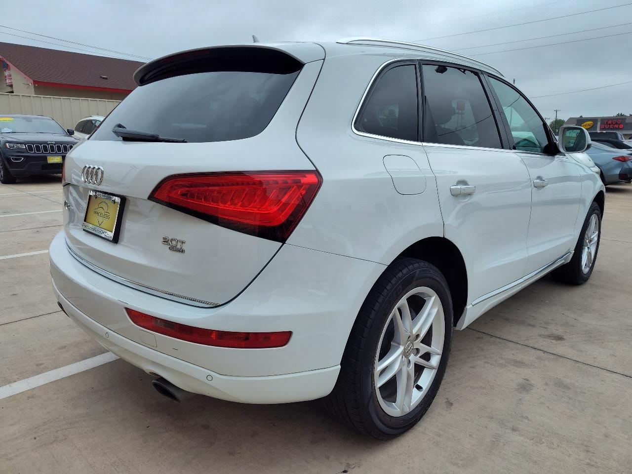 Audi Q5 2.0T Premium Plus quattro 2015