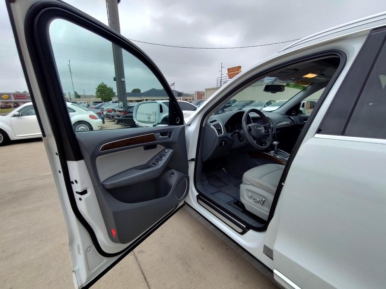 Audi Q5 2.0T Premium Plus quattro 2015