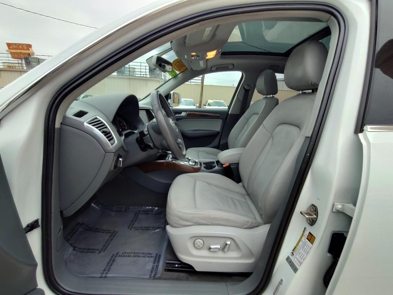 Audi Q5 2.0T Premium Plus quattro 2015