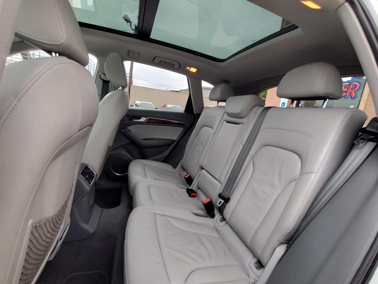 Audi Q5 2.0T Premium Plus quattro 2015