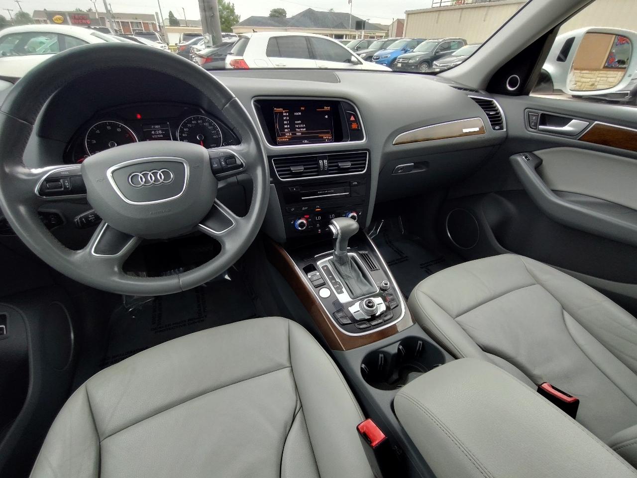 Audi Q5 2.0T Premium Plus quattro 2015