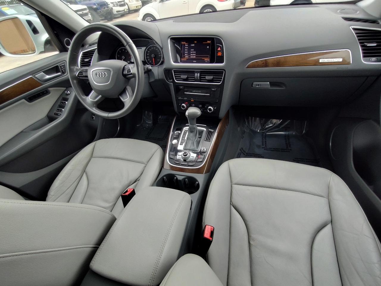 Audi Q5 2.0T Premium Plus quattro 2015