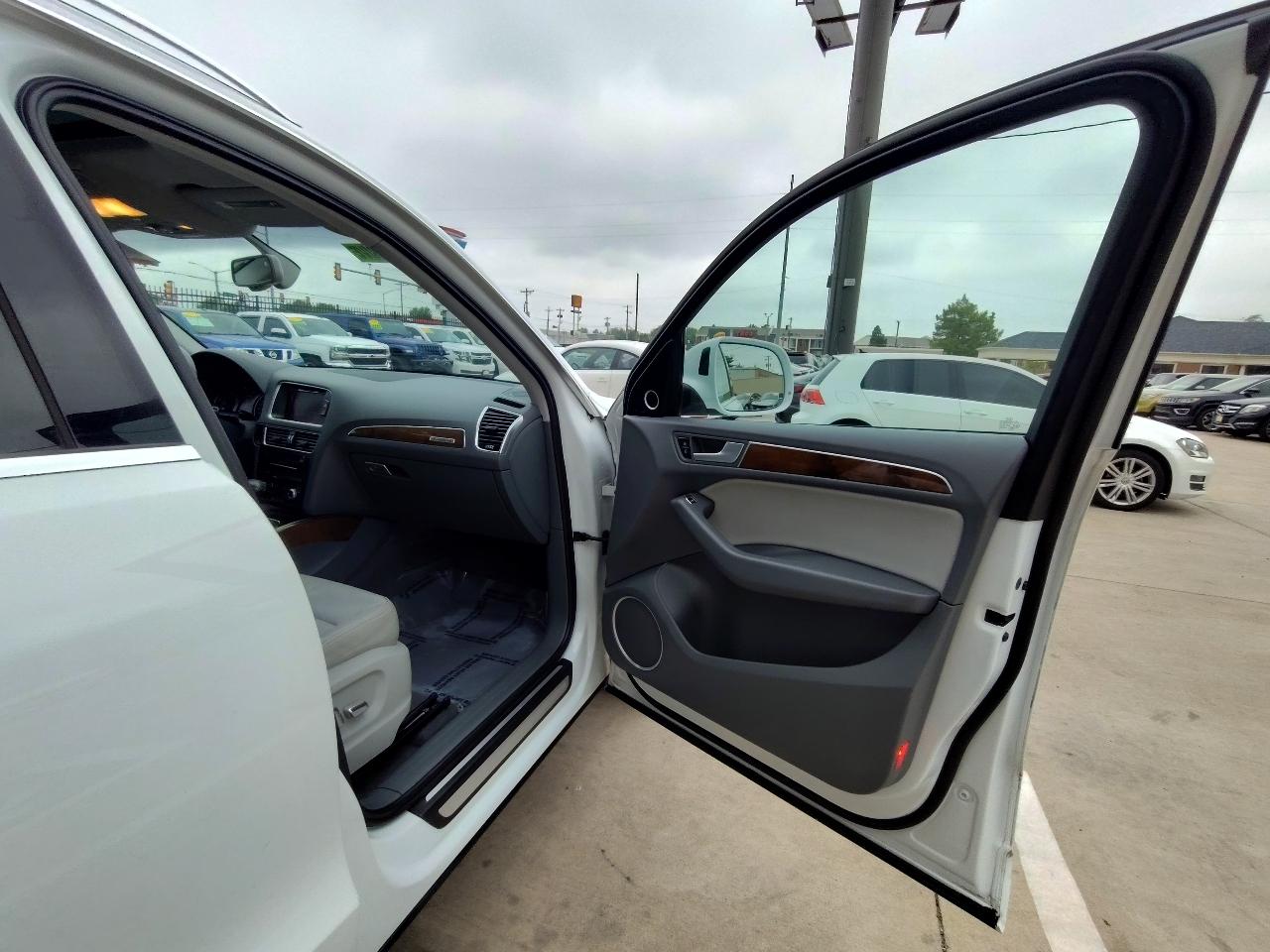 Audi Q5 2.0T Premium Plus quattro 2015