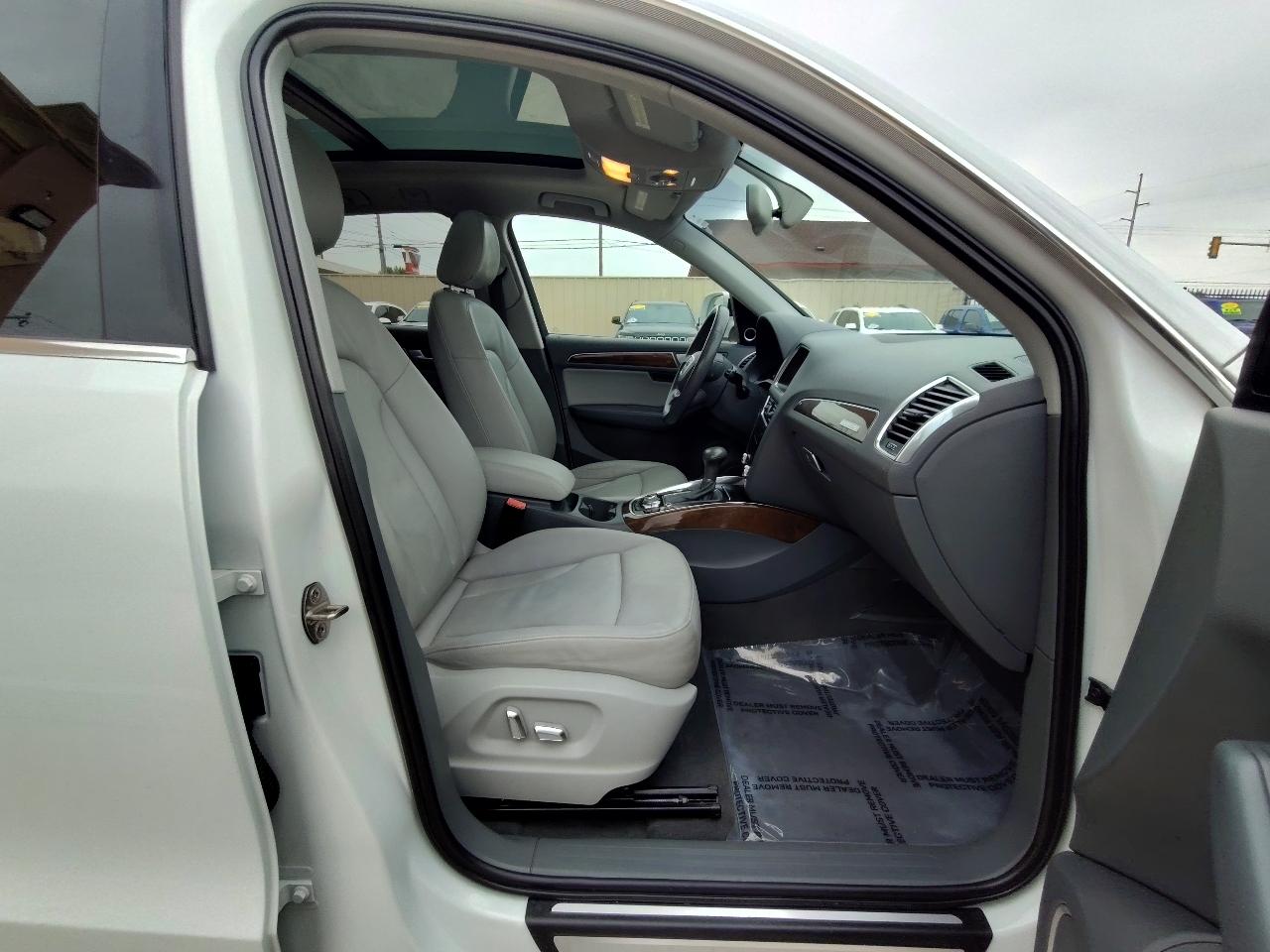 Audi Q5 2.0T Premium Plus quattro 2015