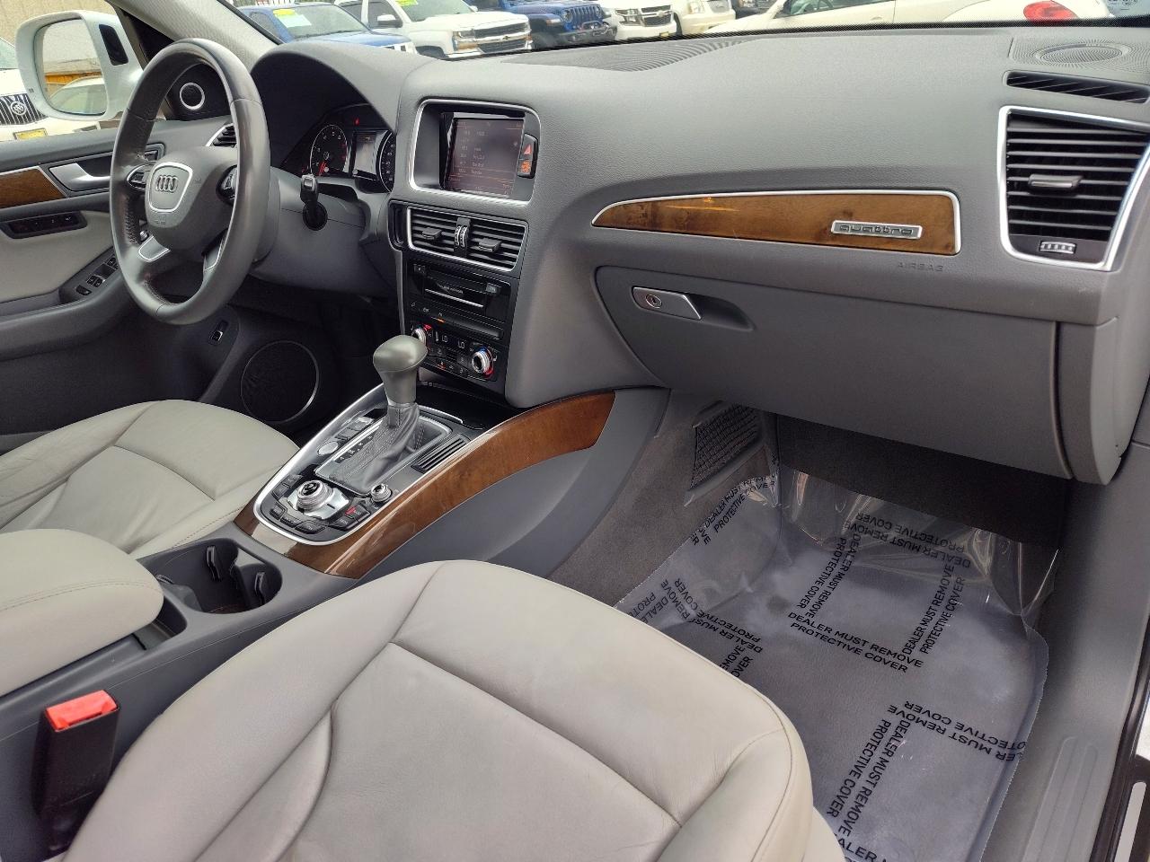 Audi Q5 2.0T Premium Plus quattro 2015