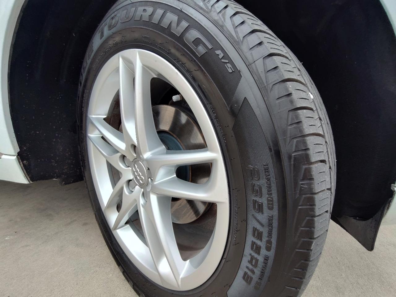 Audi Q5 2.0T Premium Plus quattro 2015