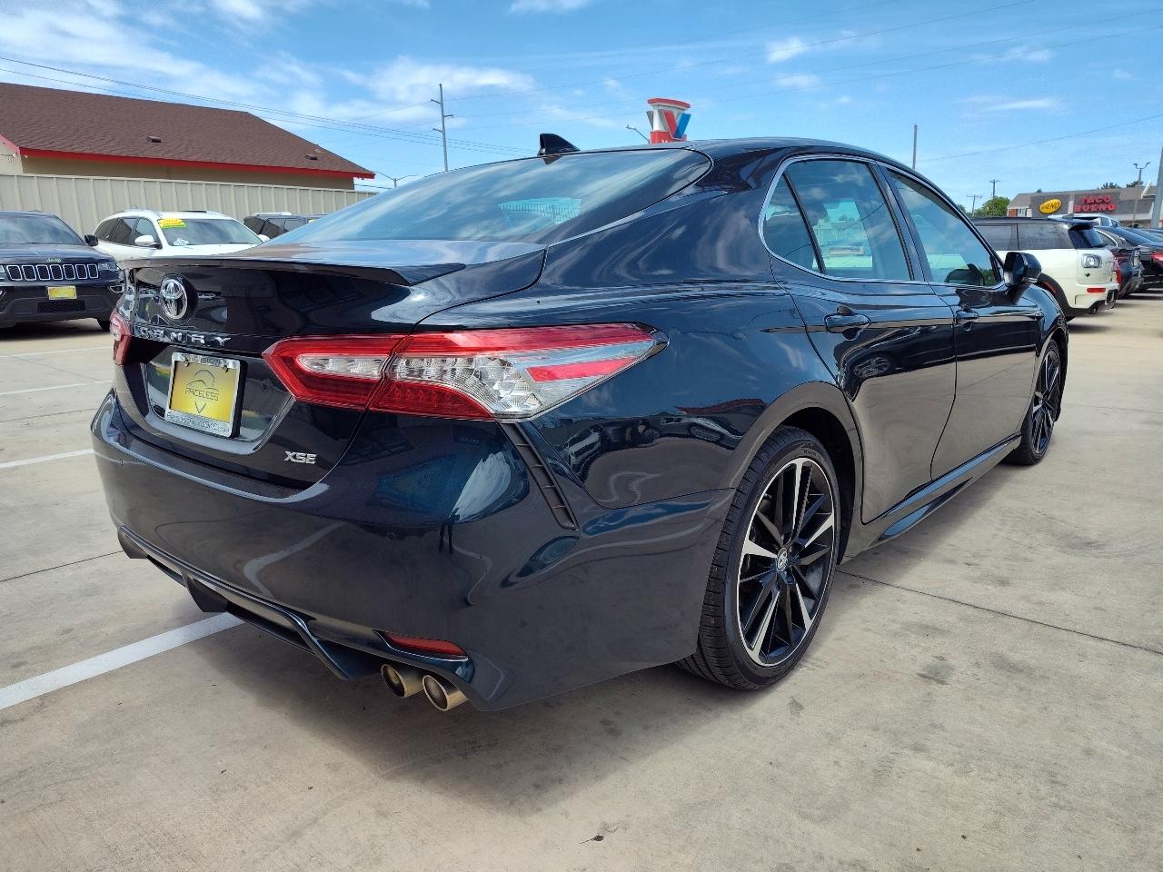 Toyota Camry XSE V6 2019