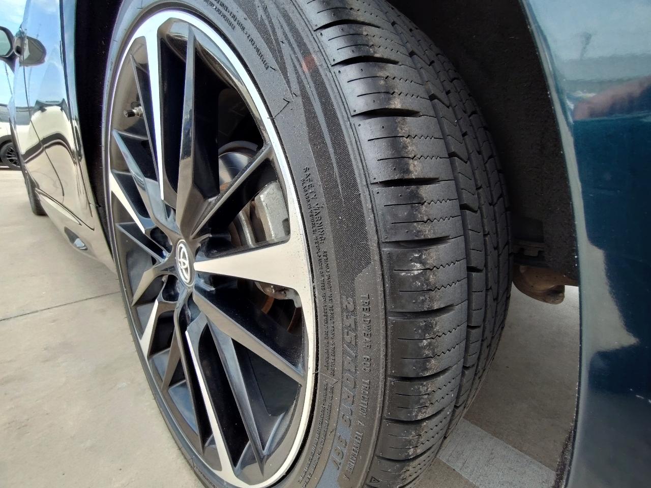 Toyota Camry XSE V6 2019