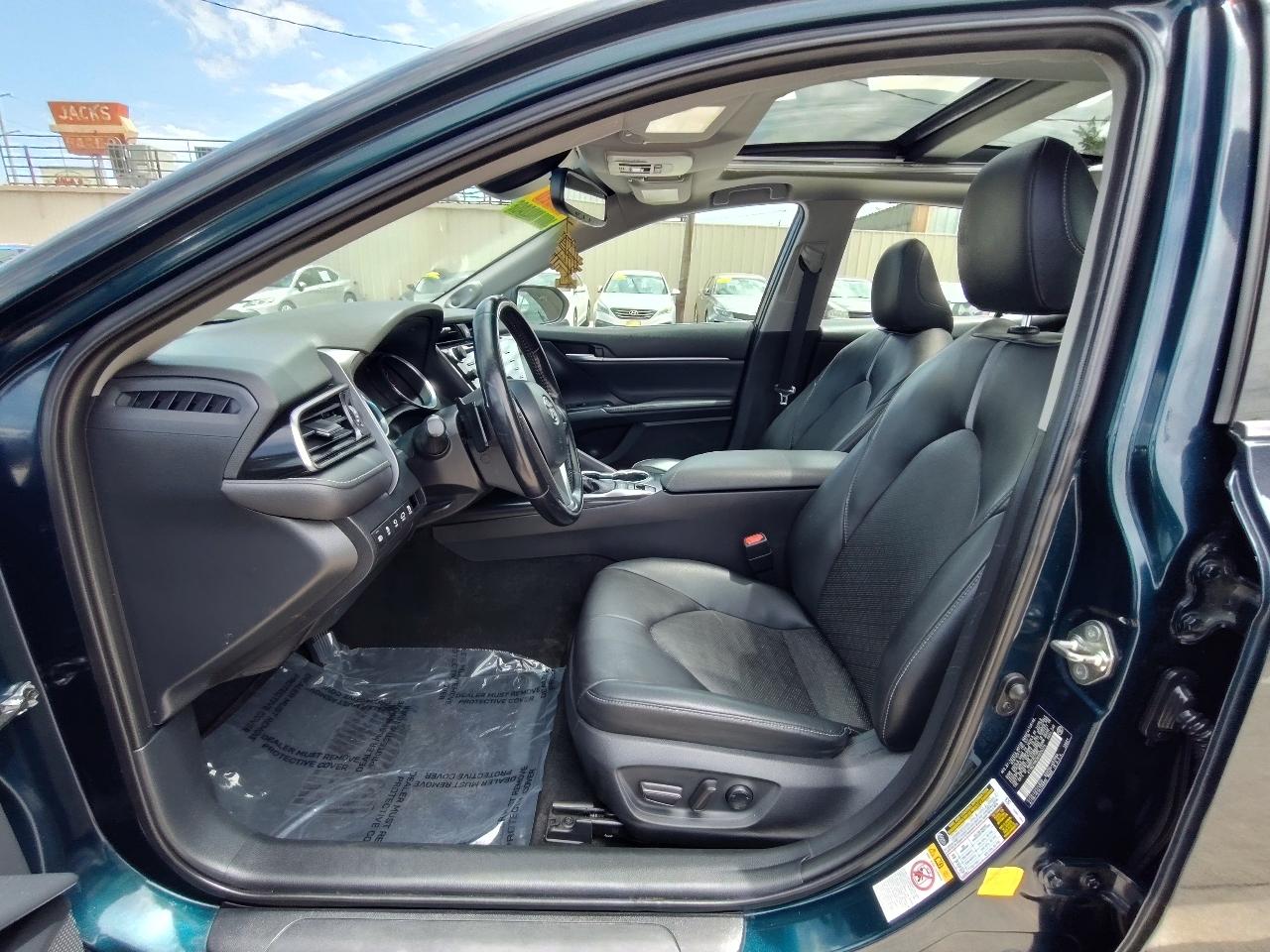 Toyota Camry XSE V6 2019