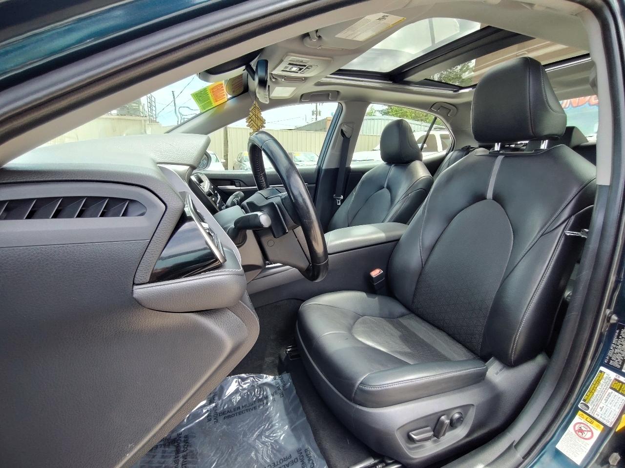Toyota Camry XSE V6 2019