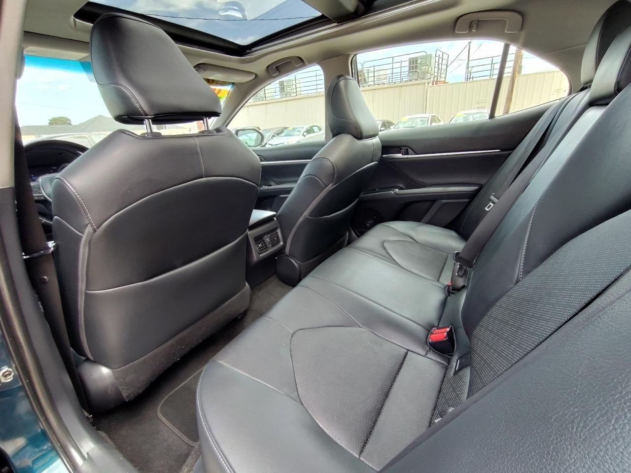 Toyota Camry XSE V6 2019