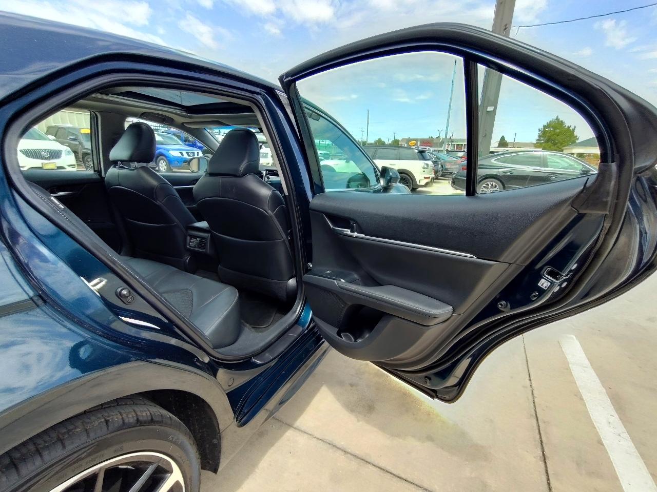 Toyota Camry XSE V6 2019