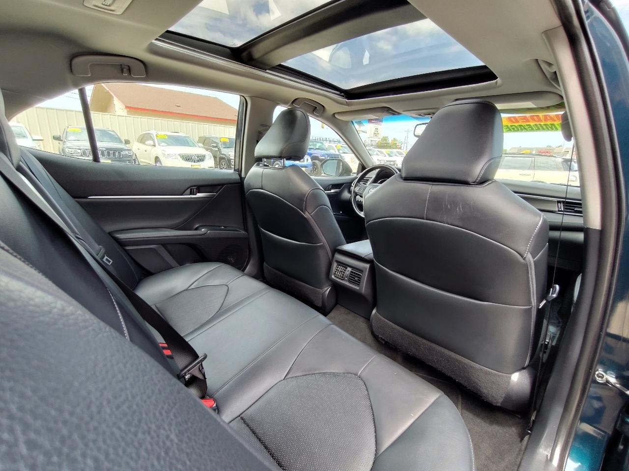 Toyota Camry XSE V6 2019