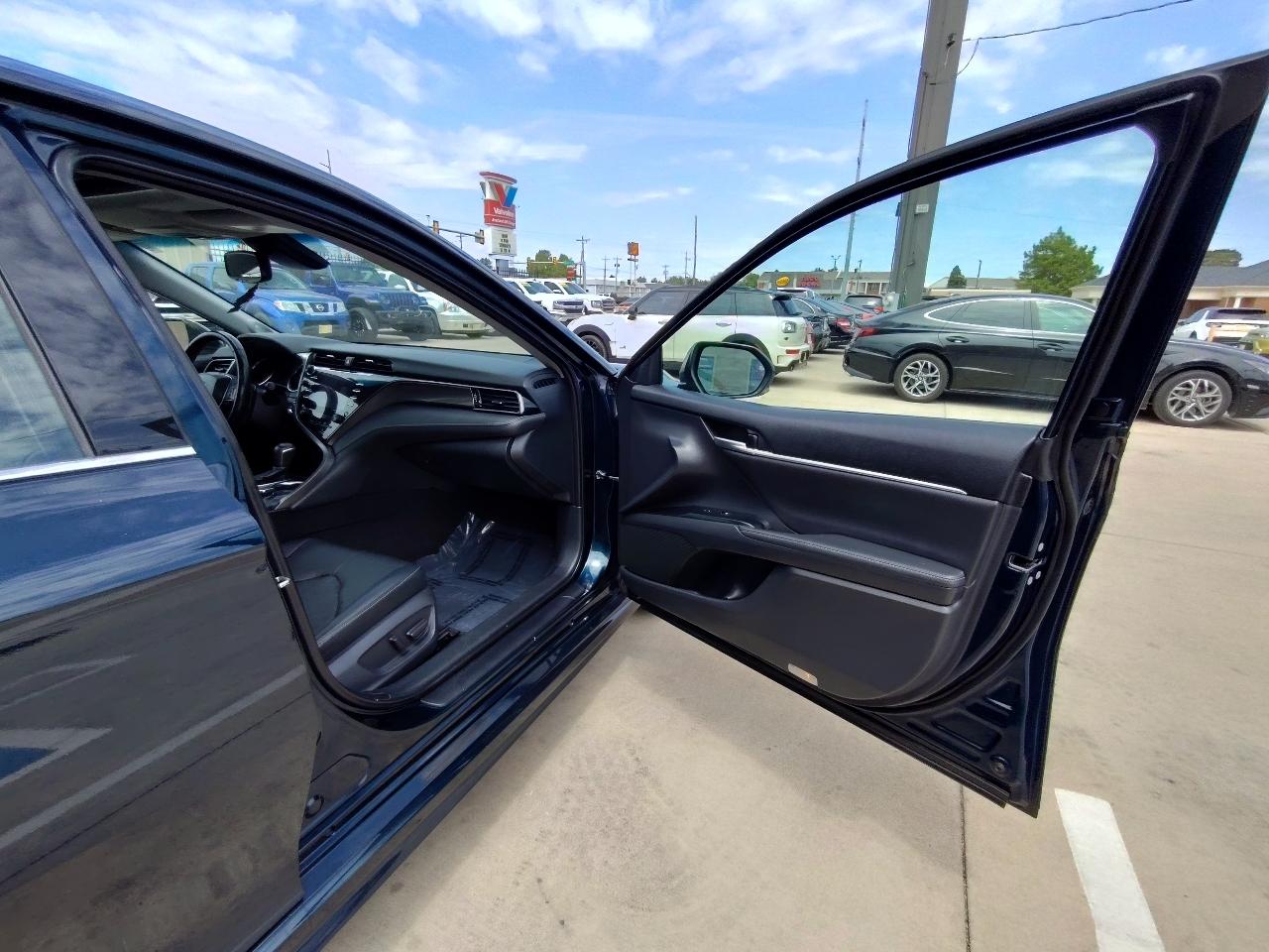 Toyota Camry XSE V6 2019