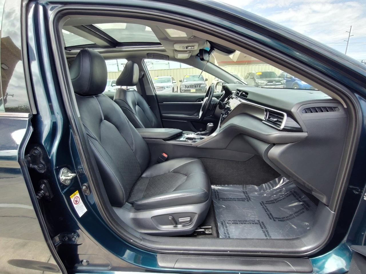Toyota Camry XSE V6 2019