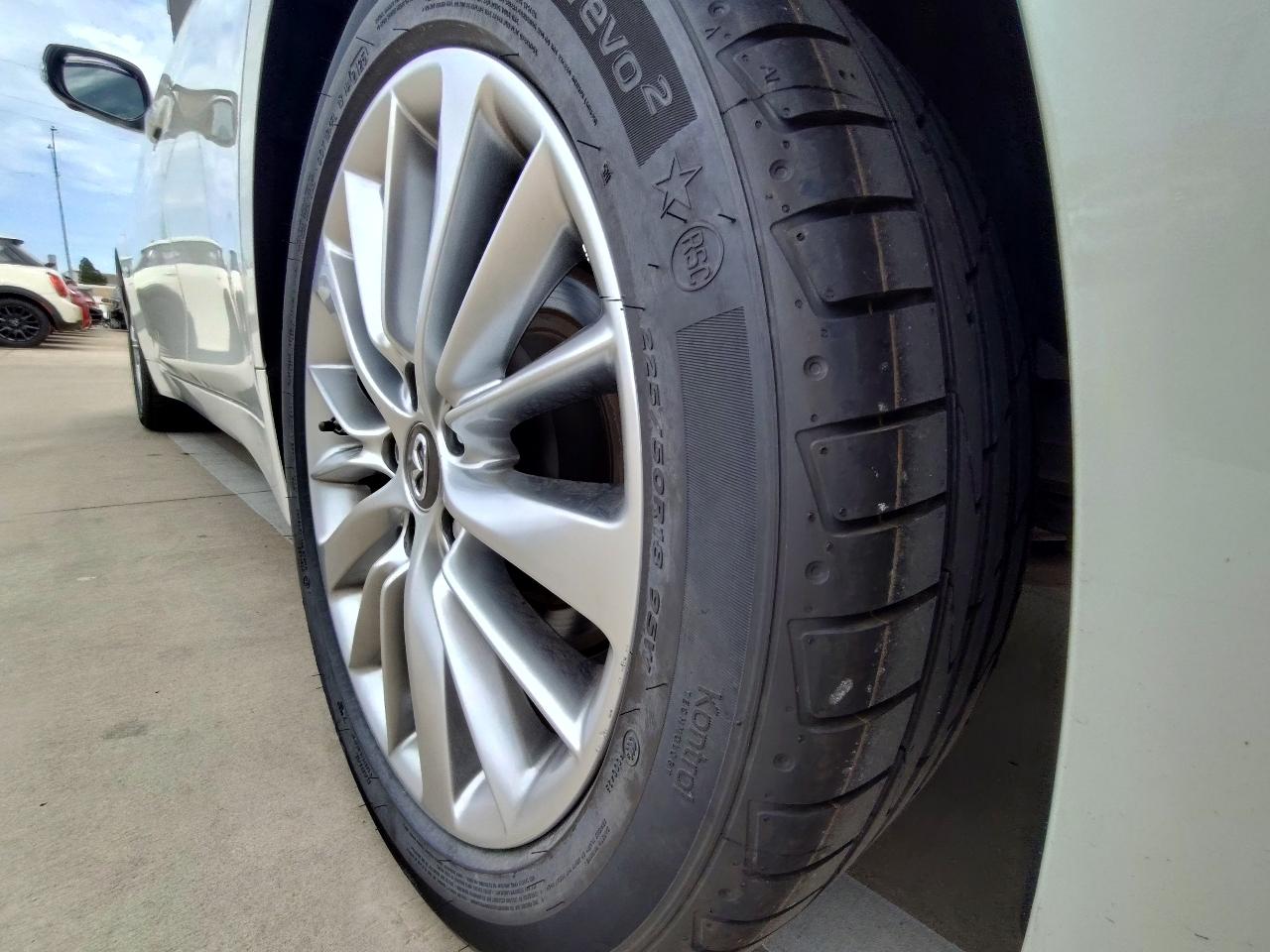 Infiniti Q50 3.0t LUXE 2018