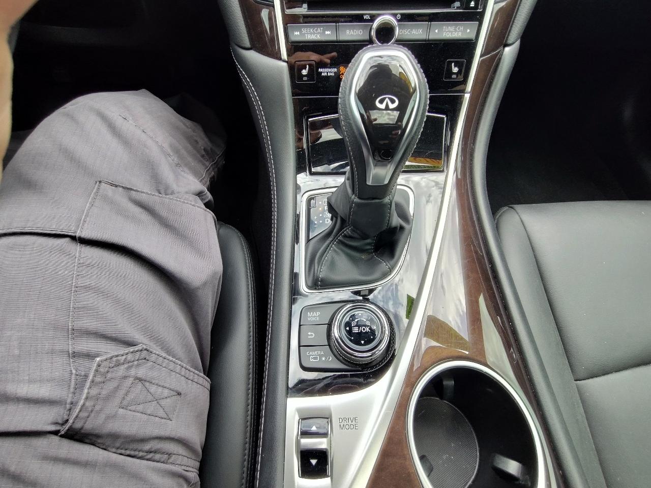 Infiniti Q50 3.0t LUXE 2018