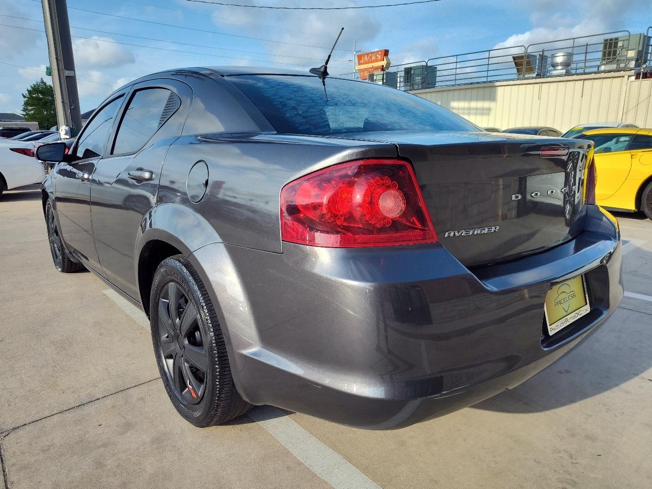 Dodge Avenger SE 2014