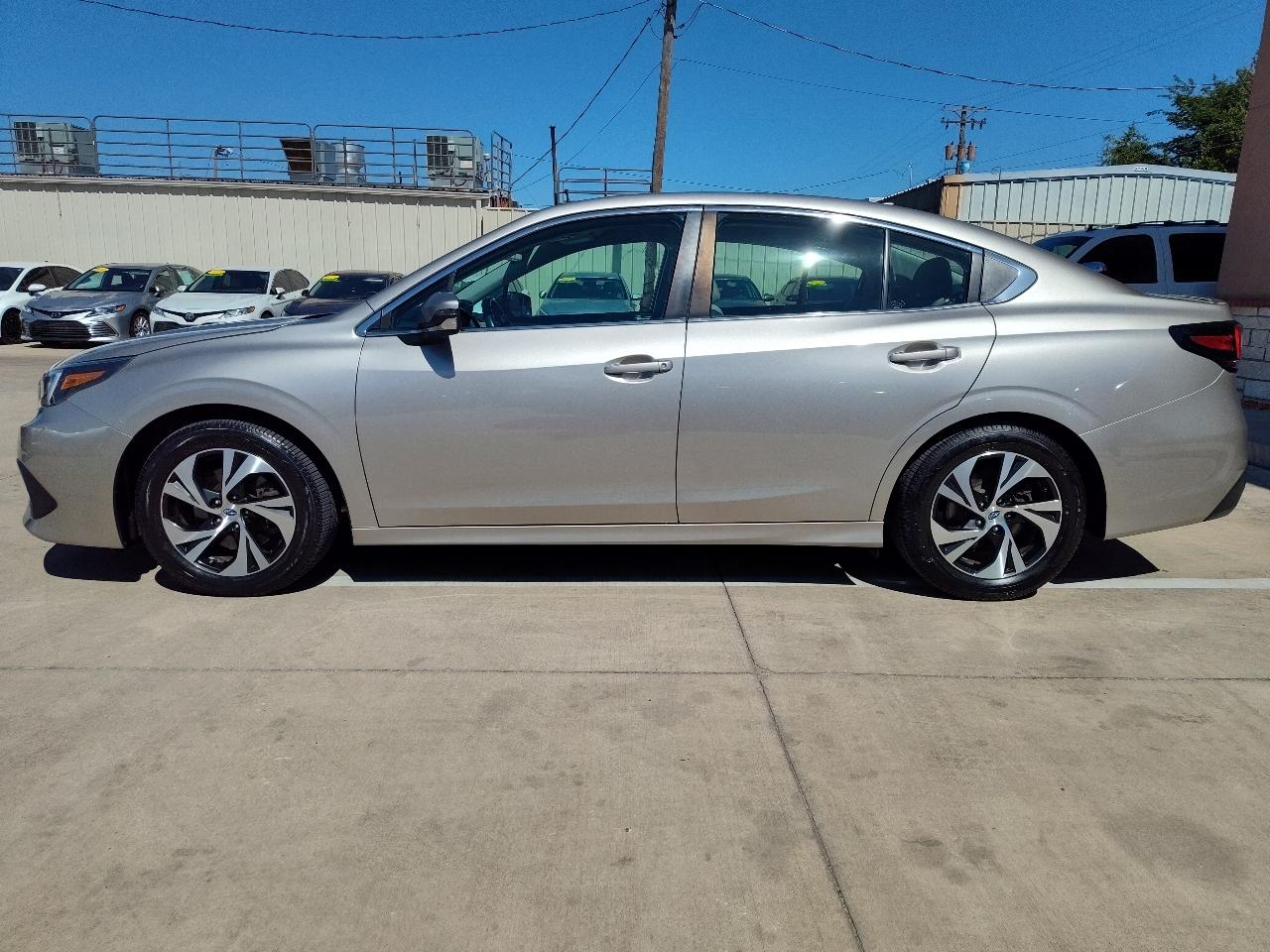 Subaru Legacy Premium 2020