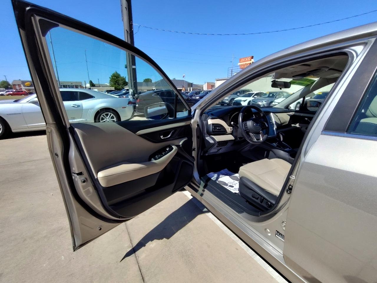 Subaru Legacy Premium 2020