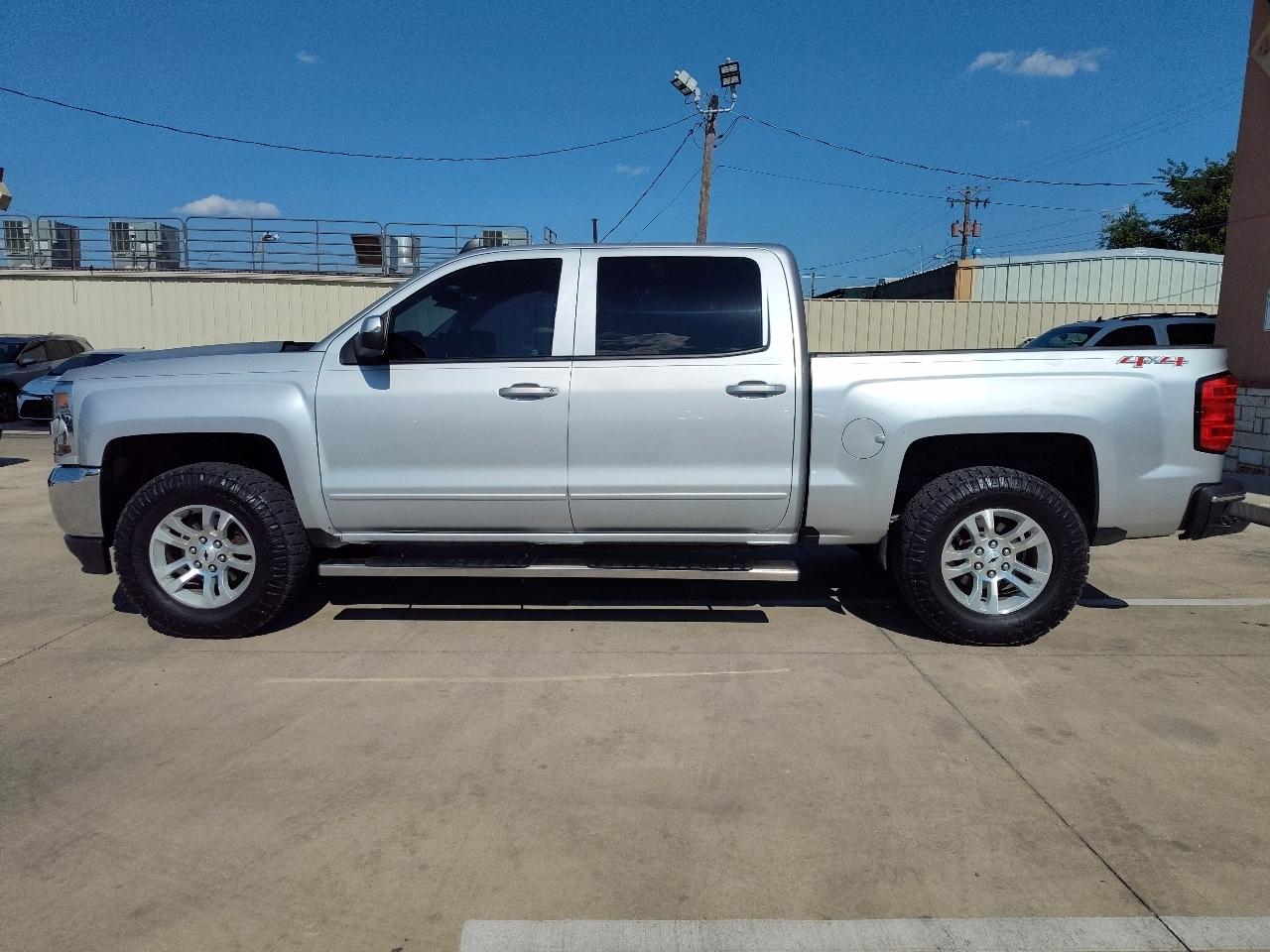 Chevrolet Silverado 1500 LT Crew Cab 4WD 2017
