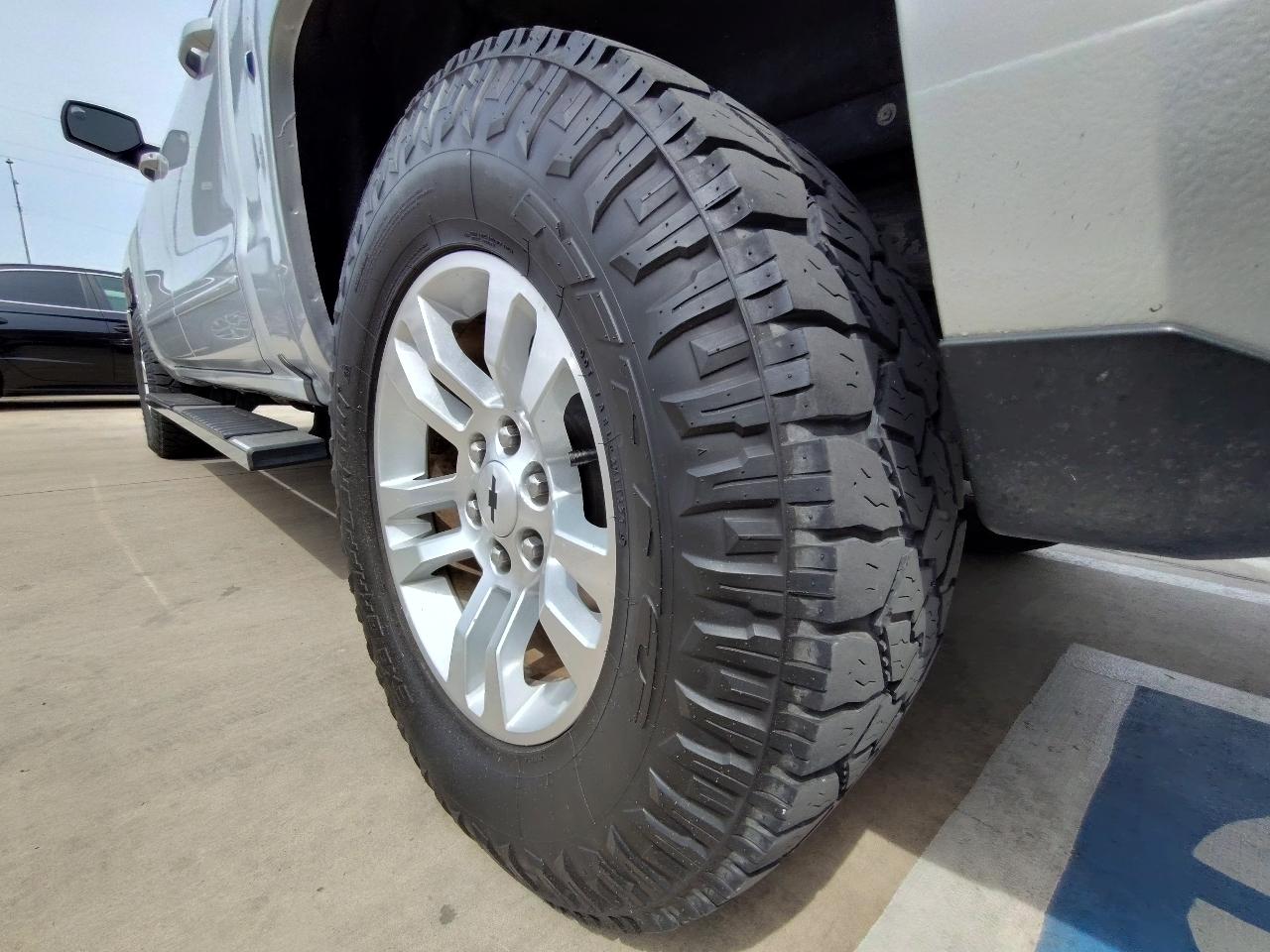 Chevrolet Silverado 1500 LT Crew Cab 4WD 2017