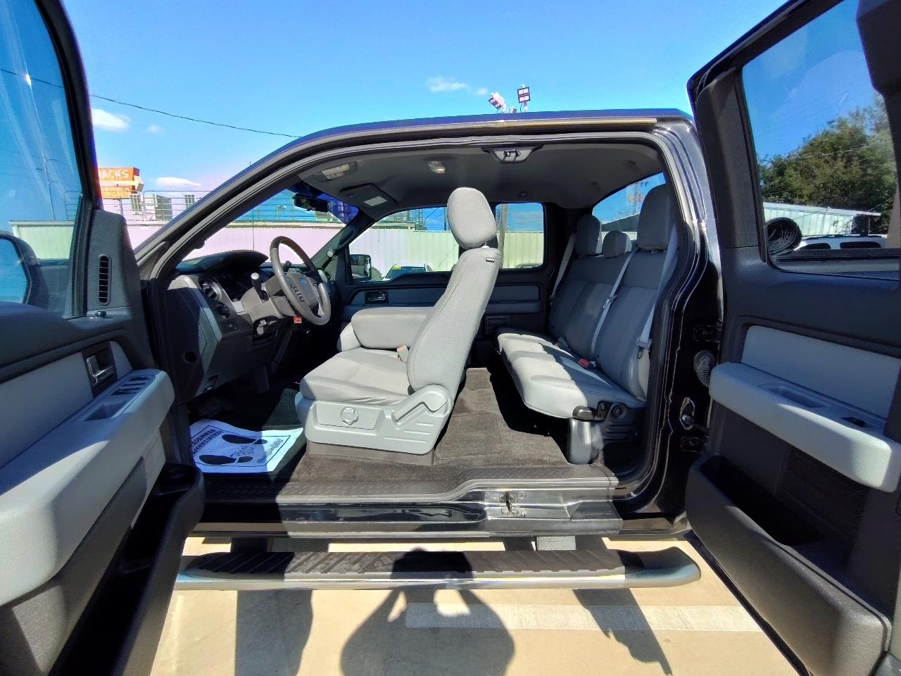 Ford F-150  2013
