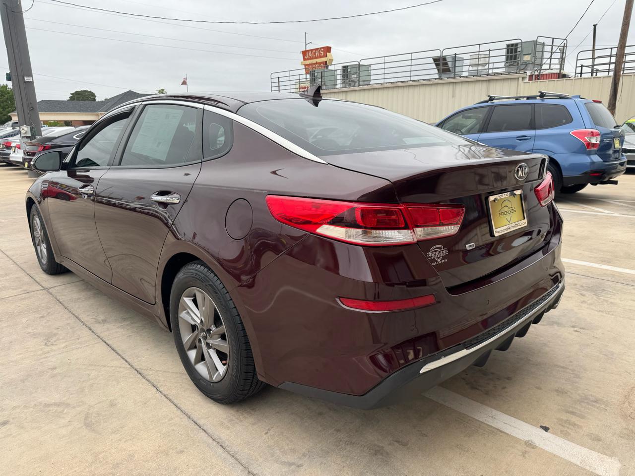 Kia Optima LX 4D Sedan 2020