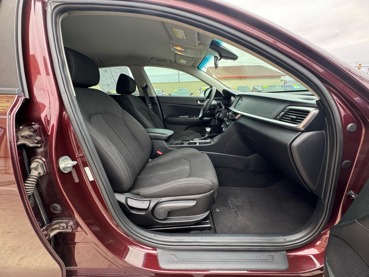 Kia Optima LX 4D Sedan 2020