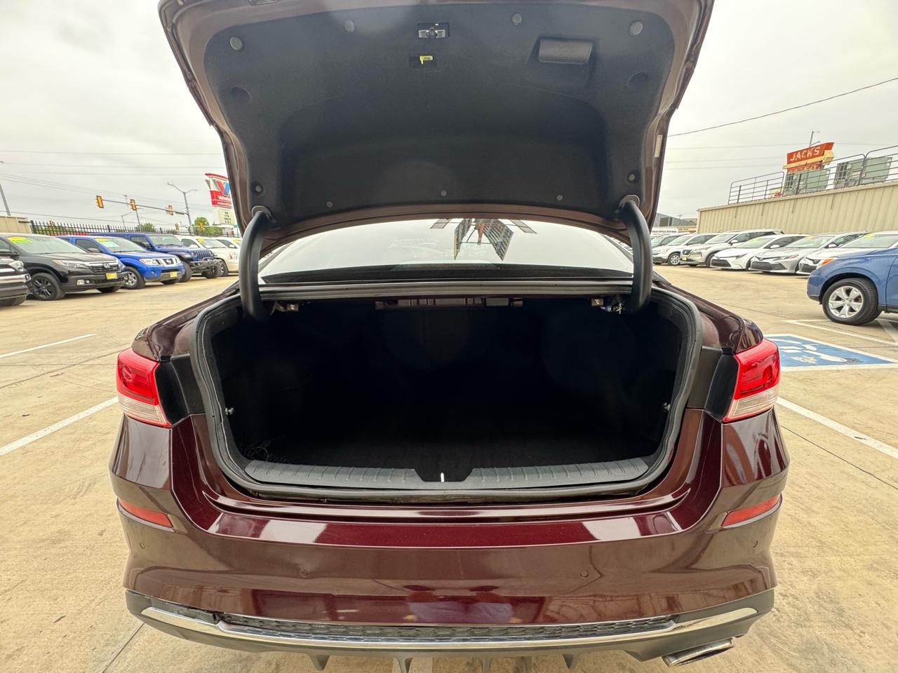 Kia Optima LX 4D Sedan 2020