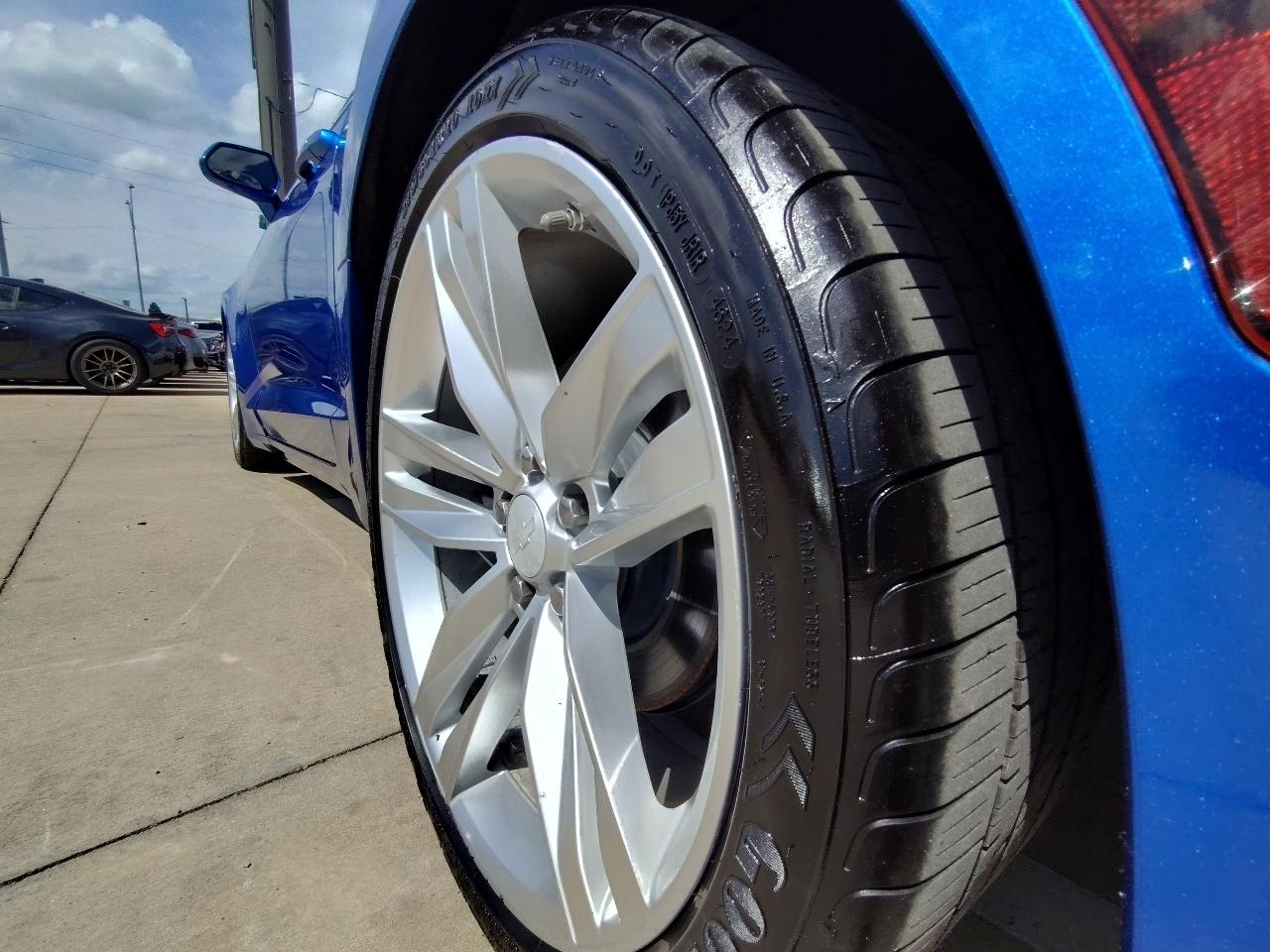 Chevrolet Camaro  2017