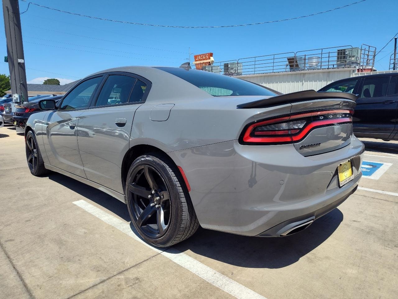 Dodge Charger SXT 2017